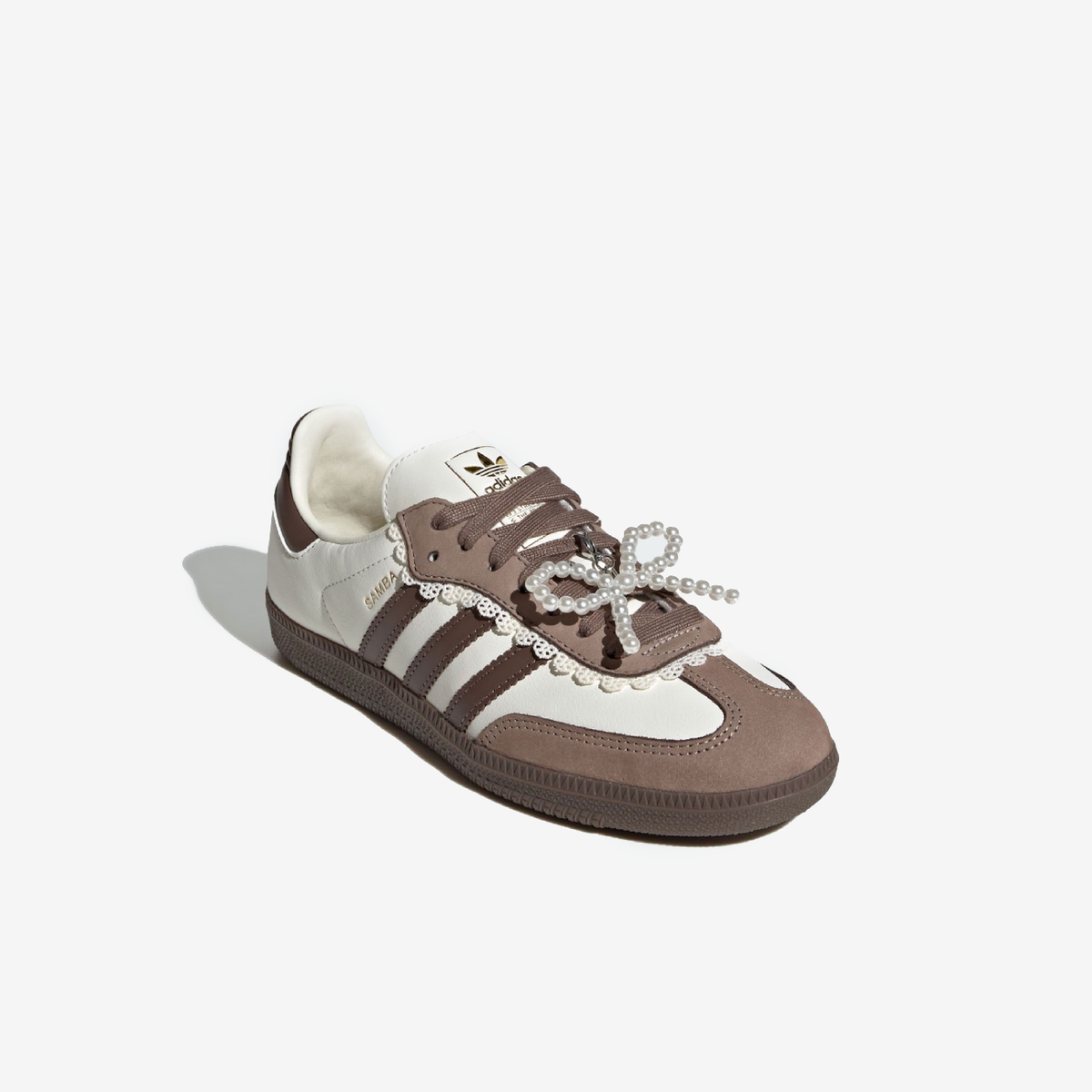 Adidas Samba Appears With “Lace & Pearls”