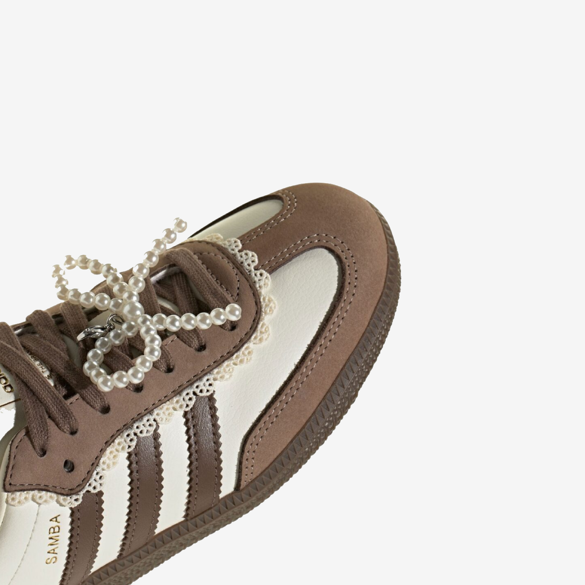 Adidas Samba Appears With “Lace & Pearls”