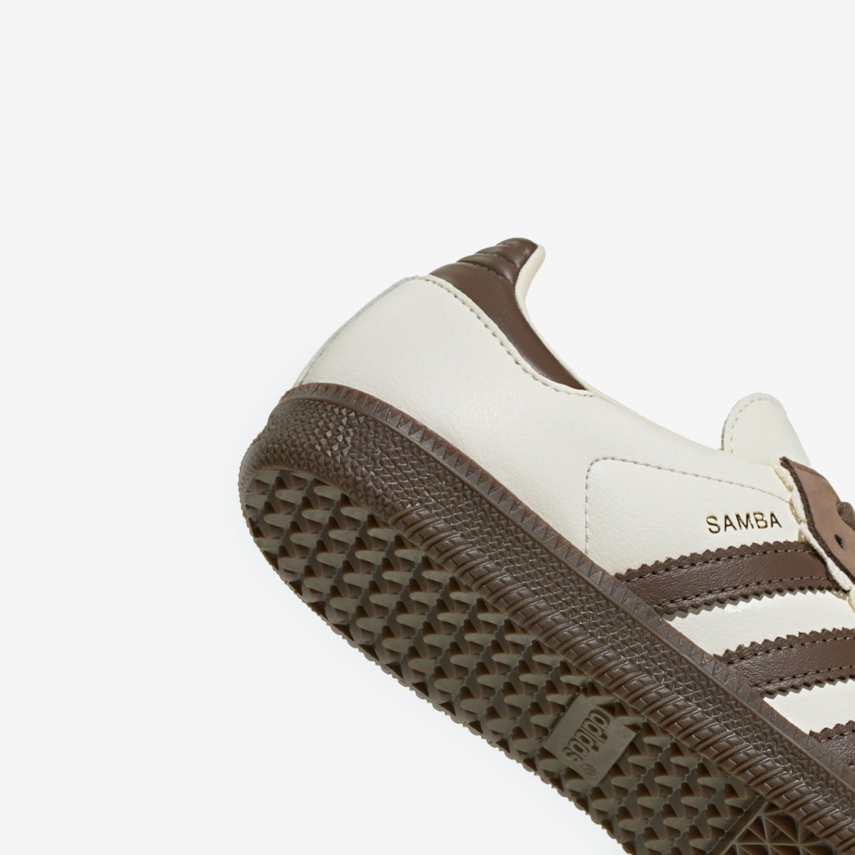 Adidas Samba Appears With “Lace & Pearls”